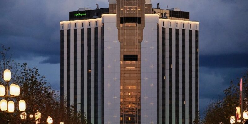 ВТБ продал московский отель Holiday Inn в Сокольниках