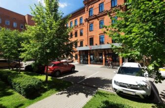 AZIMUT Hotels выкупила здание отеля на Варшавском шоссе