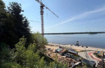На набережной Городца продолжается строительство гостиничного комплекса